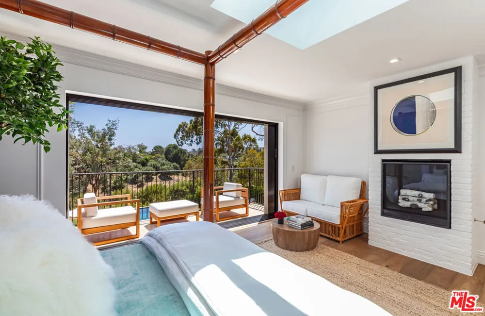 28834 Boniface Drive Malibu, CA 90265