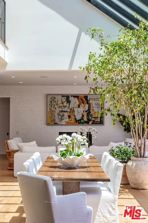 28834 Boniface Drive Malibu, CA 90265
