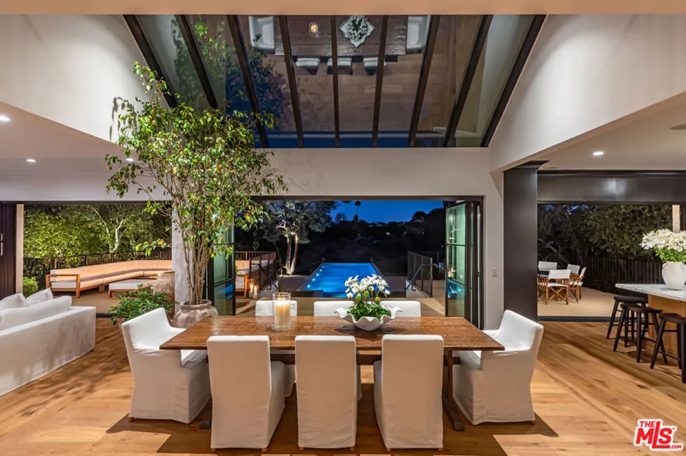 28834 Boniface Drive Malibu, CA 90265