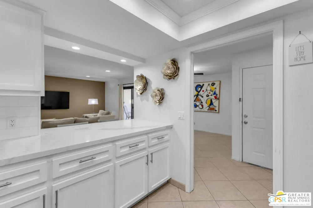 1614 S Andee Drive Palm Springs, CA 92264