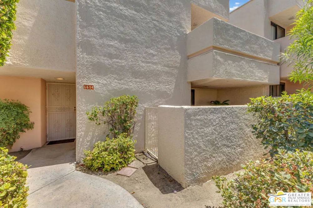 1614 S Andee Drive Palm Springs, CA 92264