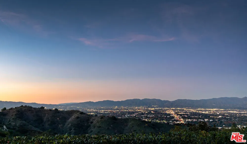 12047 Summit Circle Beverly Hills, CA 90210