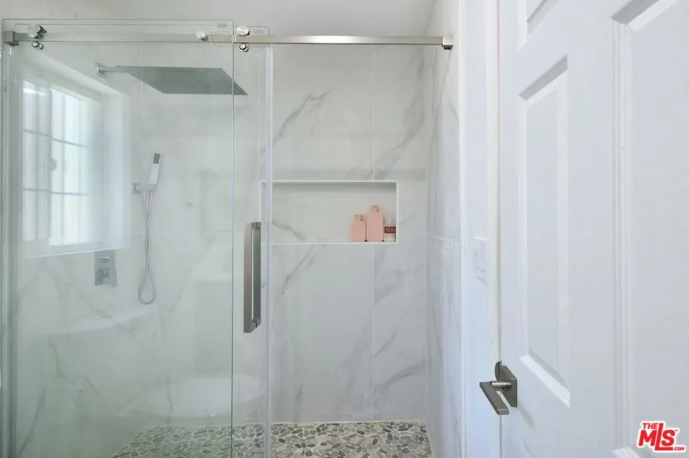 16511 Halsey Street Granada Hills, CA 91344