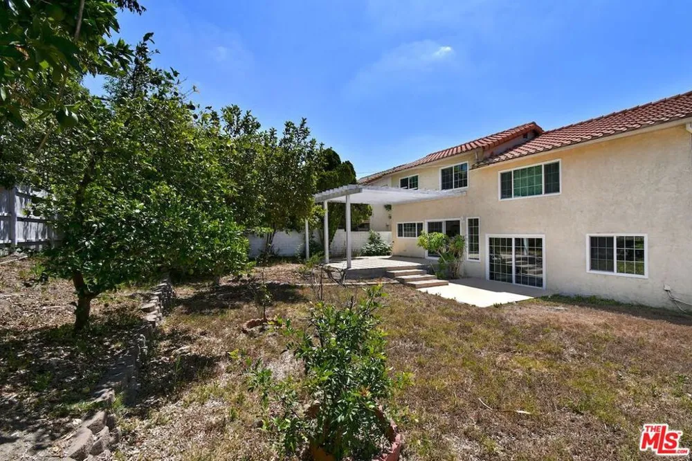 16511 Halsey Street Granada Hills, CA 91344
