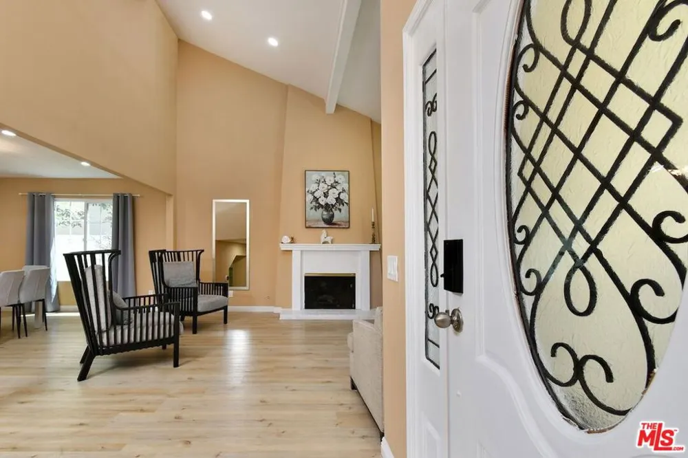 16511 Halsey Street Granada Hills, CA 91344