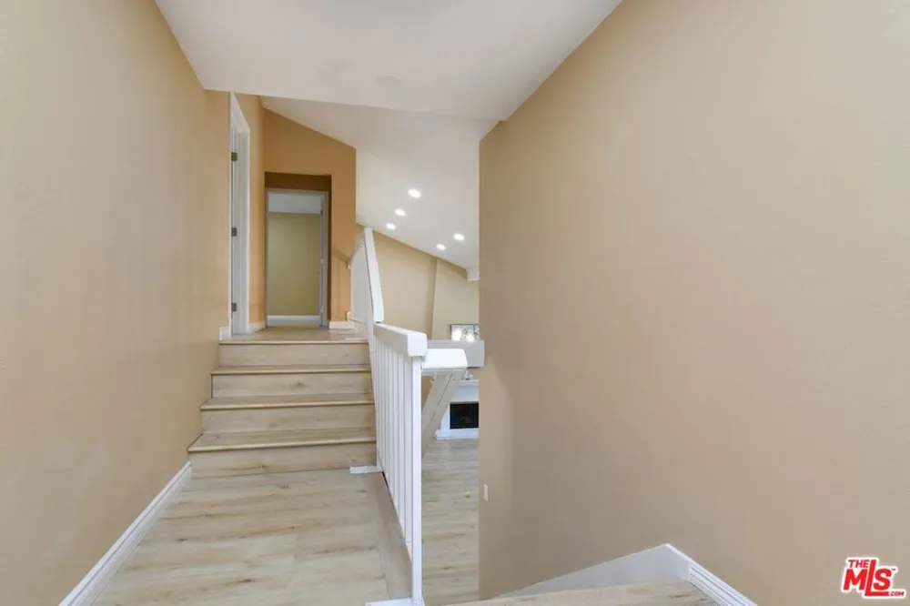 16511 Halsey Street Granada Hills, CA 91344