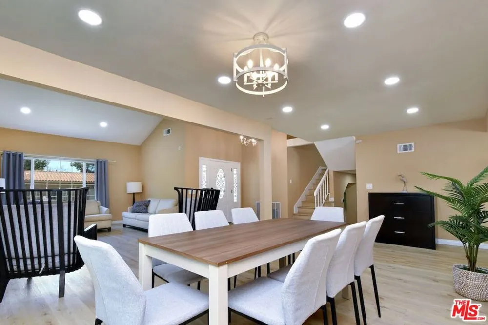 16511 Halsey Street Granada Hills, CA 91344