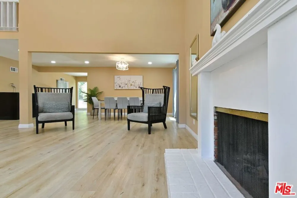 16511 Halsey Street Granada Hills, CA 91344