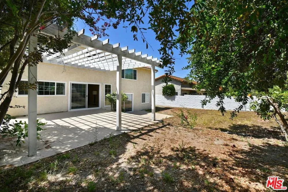 16511 Halsey Street Granada Hills, CA 91344