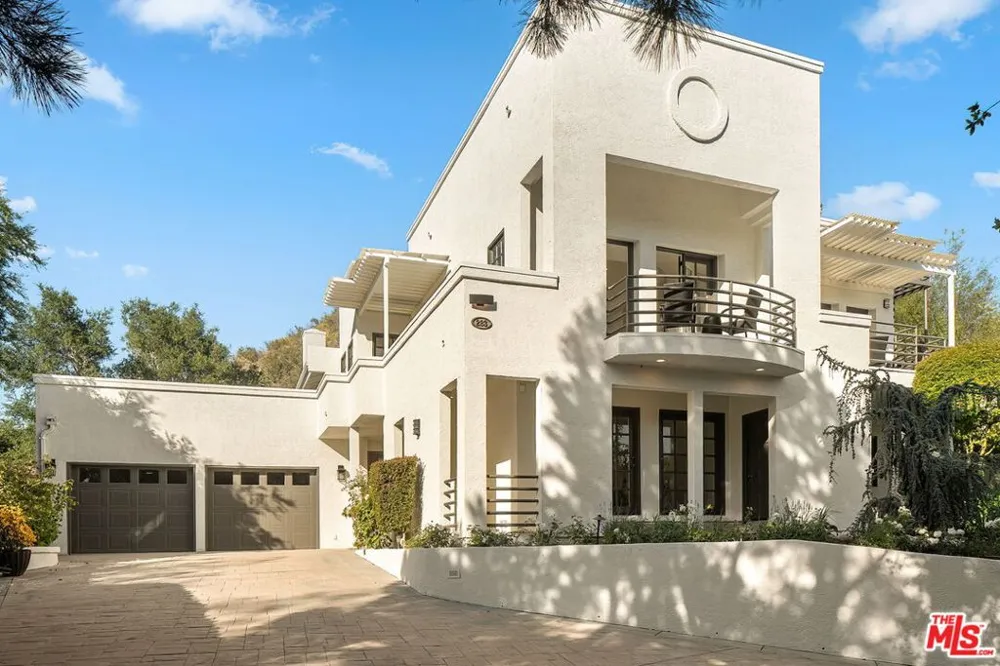 283 Lake Sherwood Drive Lake Sherwood, CA 91361