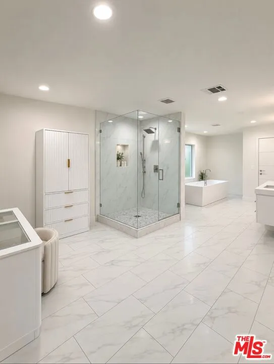 12041 Huston Street Valley Village, CA 91607