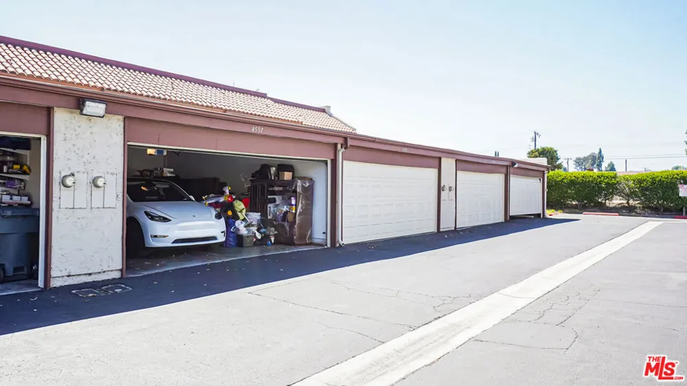 4557 Toledo Way Buena Park, CA 90621