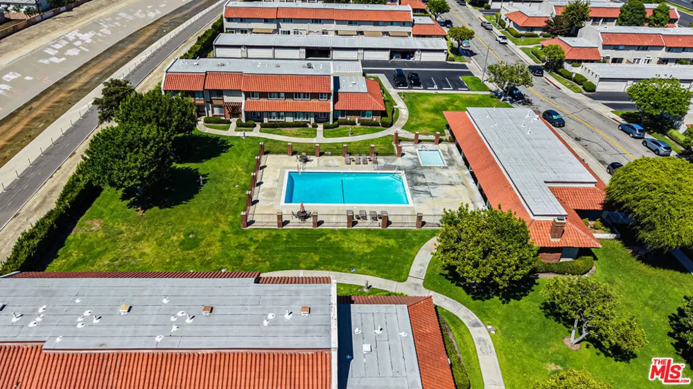 4557 Toledo Way Buena Park, CA 90621