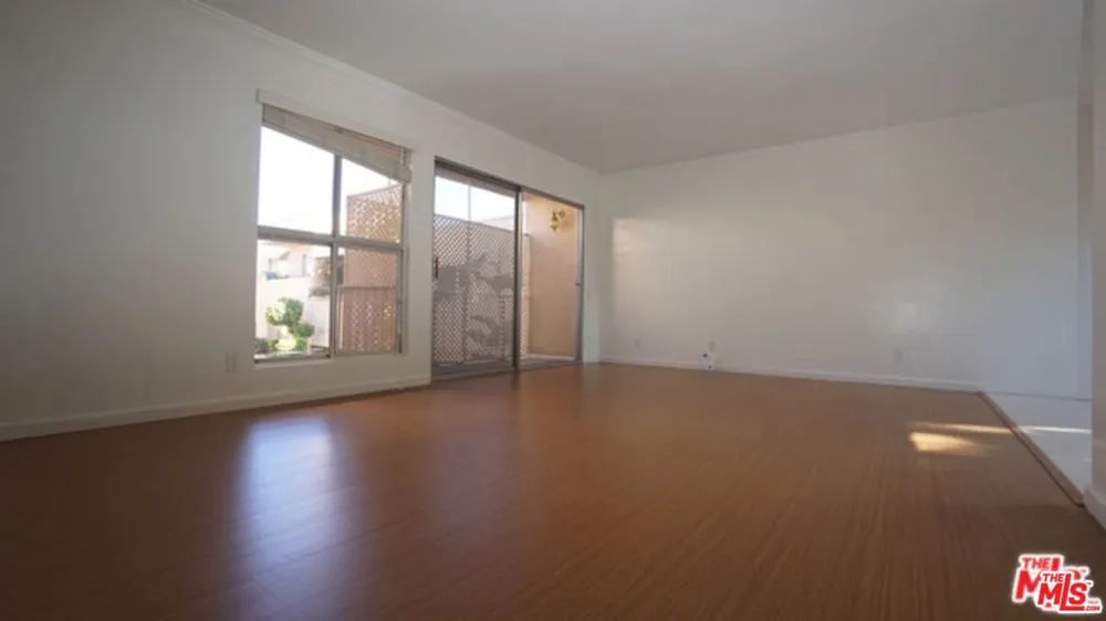 1538 STANFORD STREET #15 Santa Monica, CA 90404