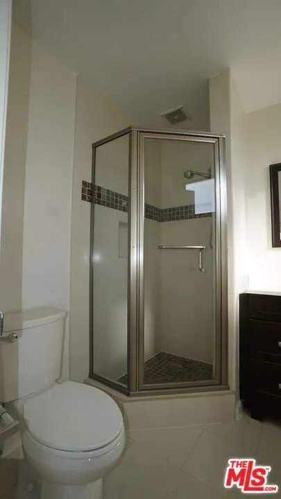 1538 STANFORD STREET #15 Santa Monica, CA 90404