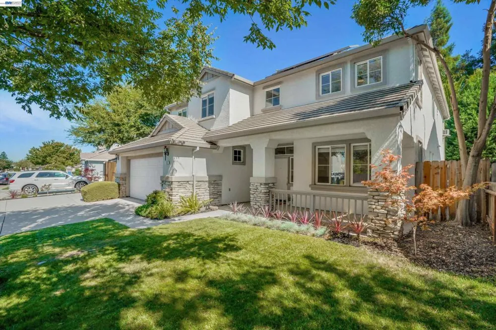 757 Dody Dr Manteca, CA 95337
