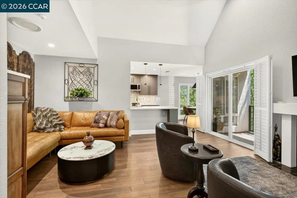 3183 Wayside Plz #311 Walnut Creek, CA 94597