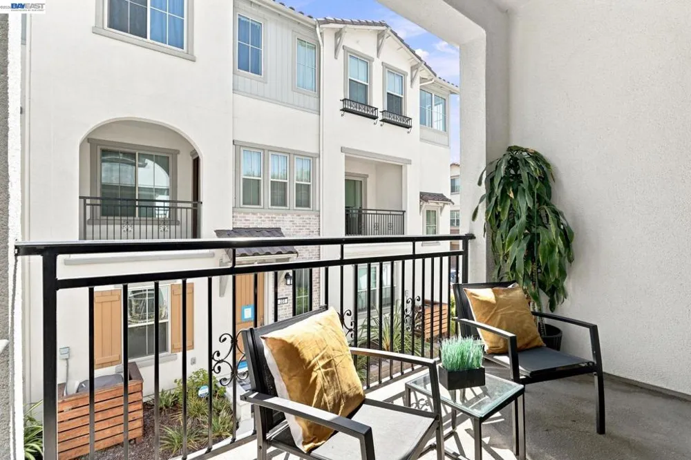 332 Harcot Ter Sunnyvale, CA 94085