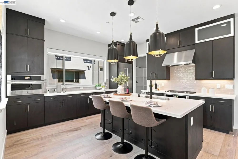 332 Harcot Ter Sunnyvale, CA 94085