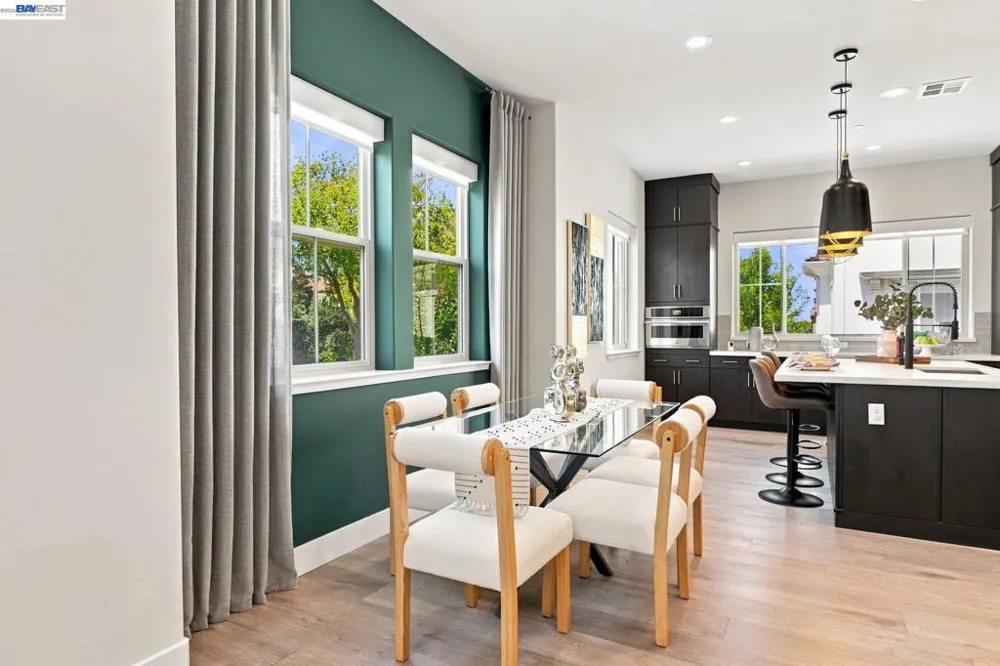 332 Harcot Ter Sunnyvale, CA 94085