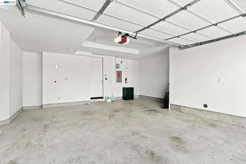 332 Harcot Ter Sunnyvale, CA 94085