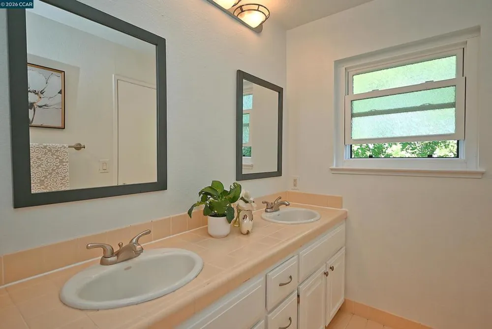 3279 Mt Diablo Court #13 Lafayette, CA 94549