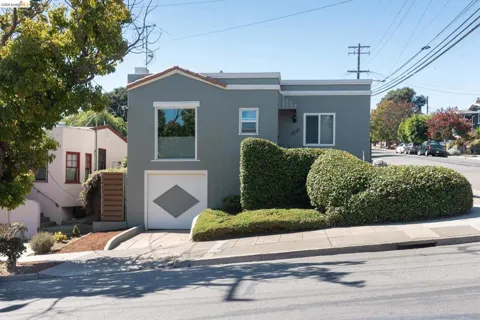 2549 monticello av