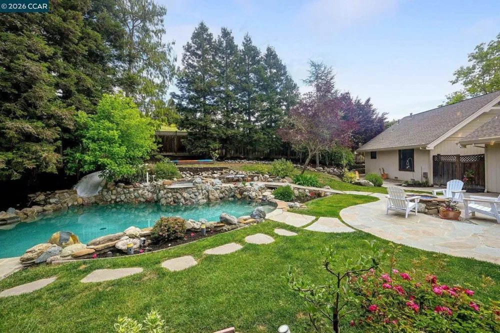 85 Trish Ct Danville, CA 94506
