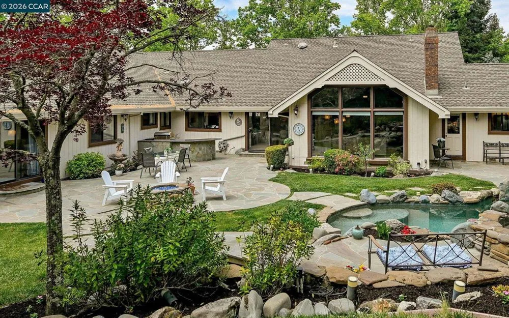 85 Trish Ct Danville, CA 94506