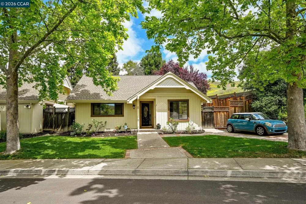 85 Trish Ct Danville, CA 94506