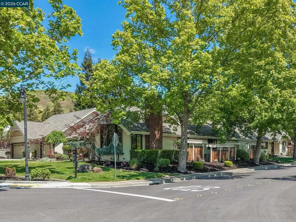 85 Trish Ct Danville, CA 94506