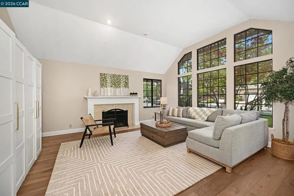 85 Trish Ct Danville, CA 94506