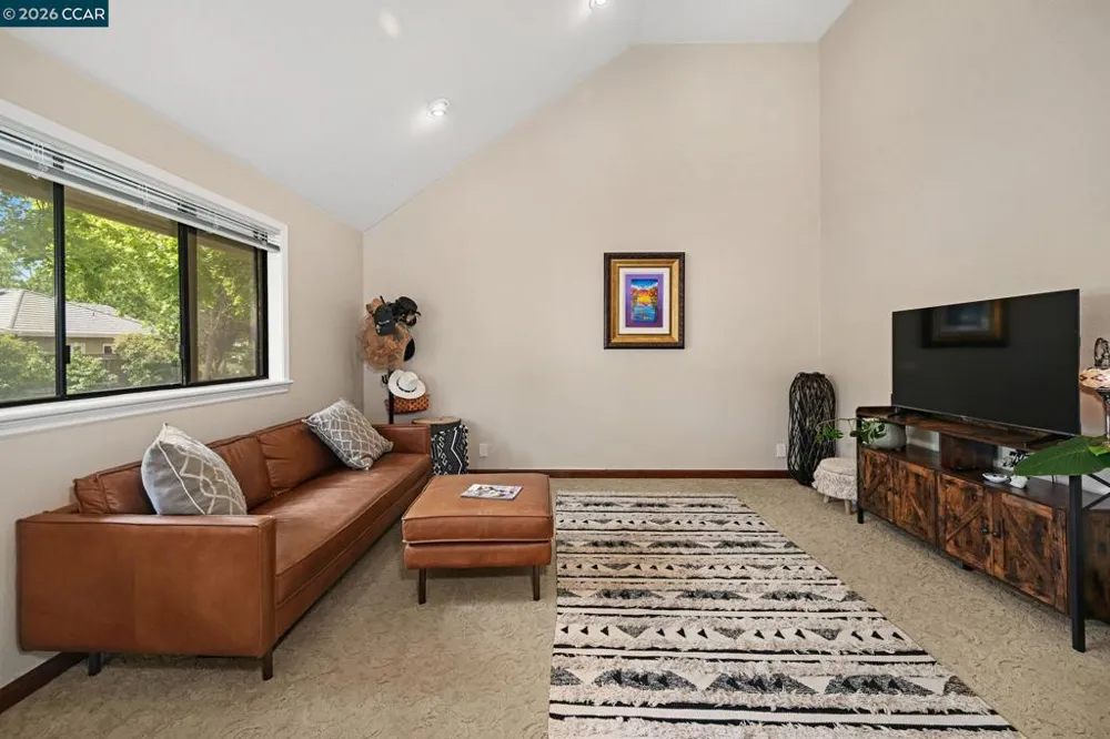 85 Trish Ct Danville, CA 94506