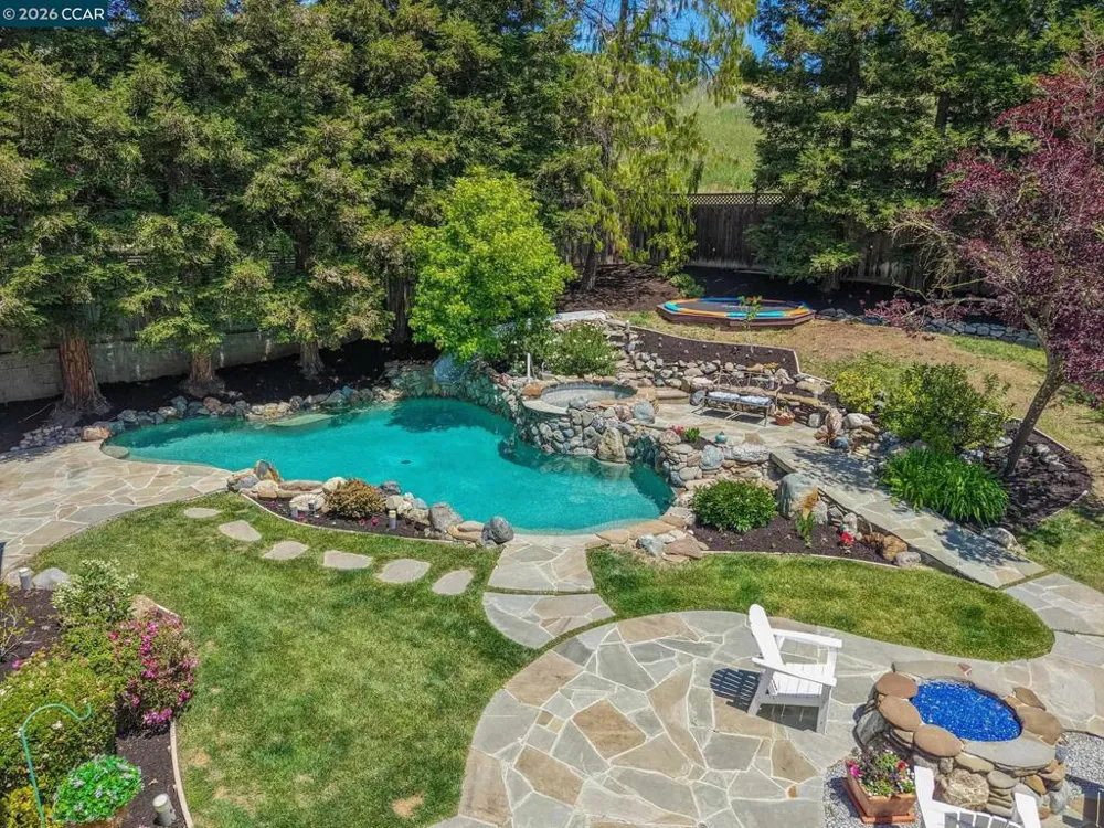 85 Trish Ct Danville, CA 94506