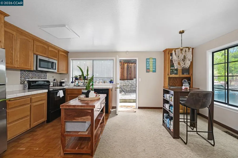 85 Trish Ct Danville, CA 94506