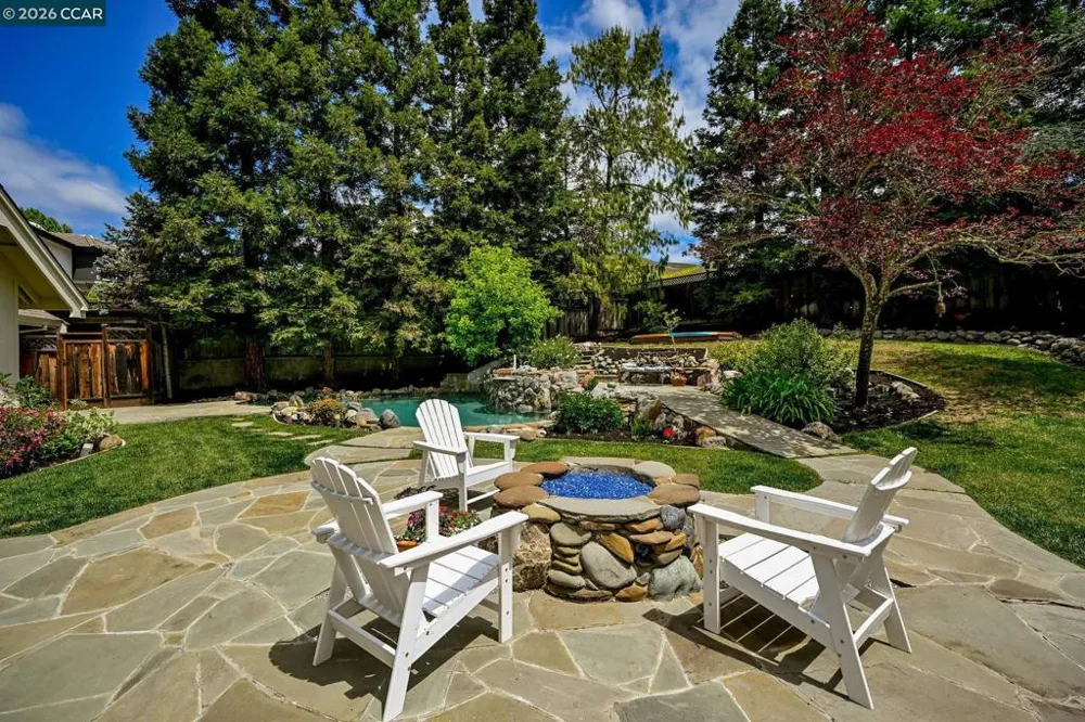 85 Trish Ct Danville, CA 94506