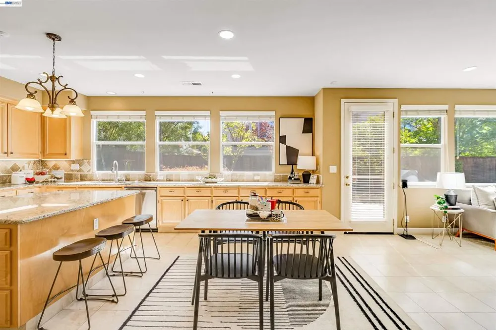 5811 Cattleya Dr San Ramon, CA 94582