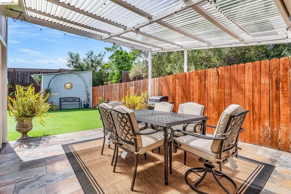 2350 W Shell Ave. Martinez, CA 94553