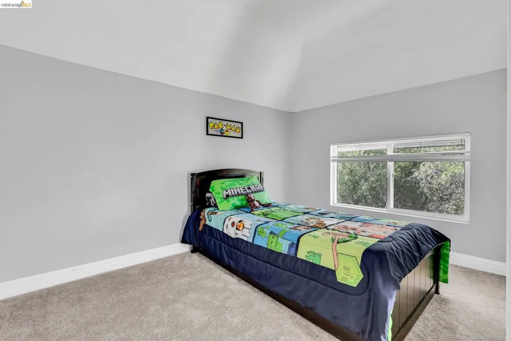 2350 W Shell Ave. Martinez, CA 94553