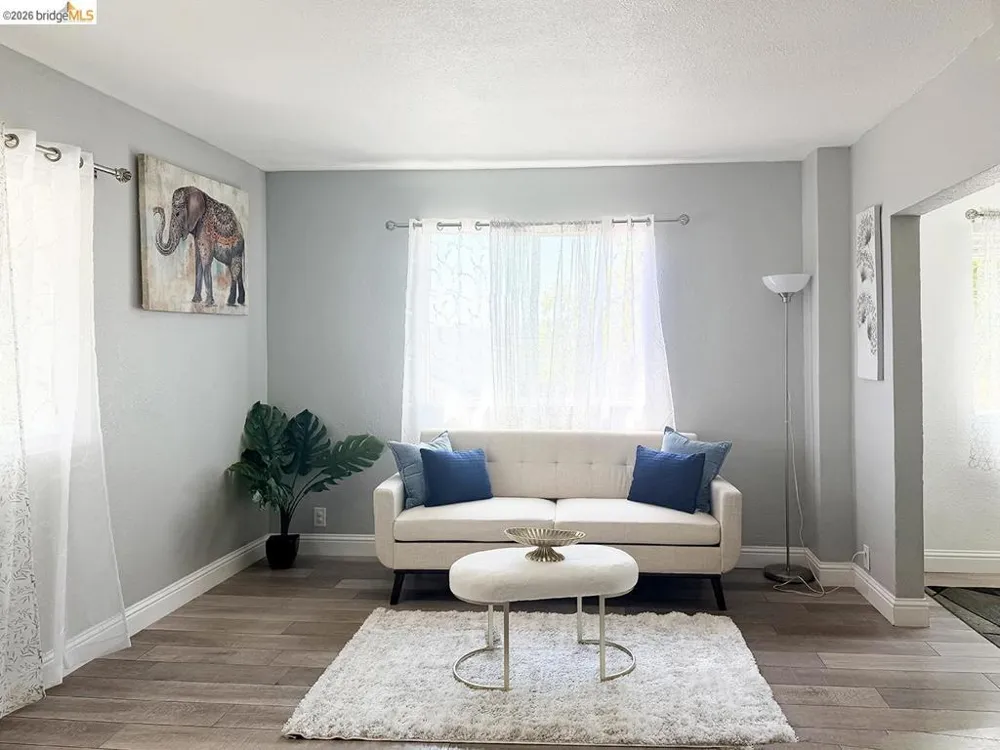 2350 W Shell Ave. Martinez, CA 94553
