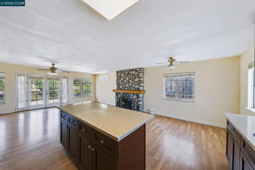 4600 Sandmound Oakley, CA 94561