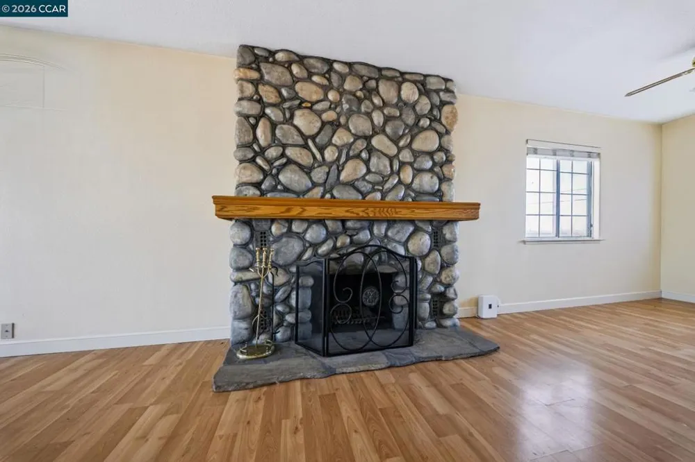4600 Sandmound Oakley, CA 94561