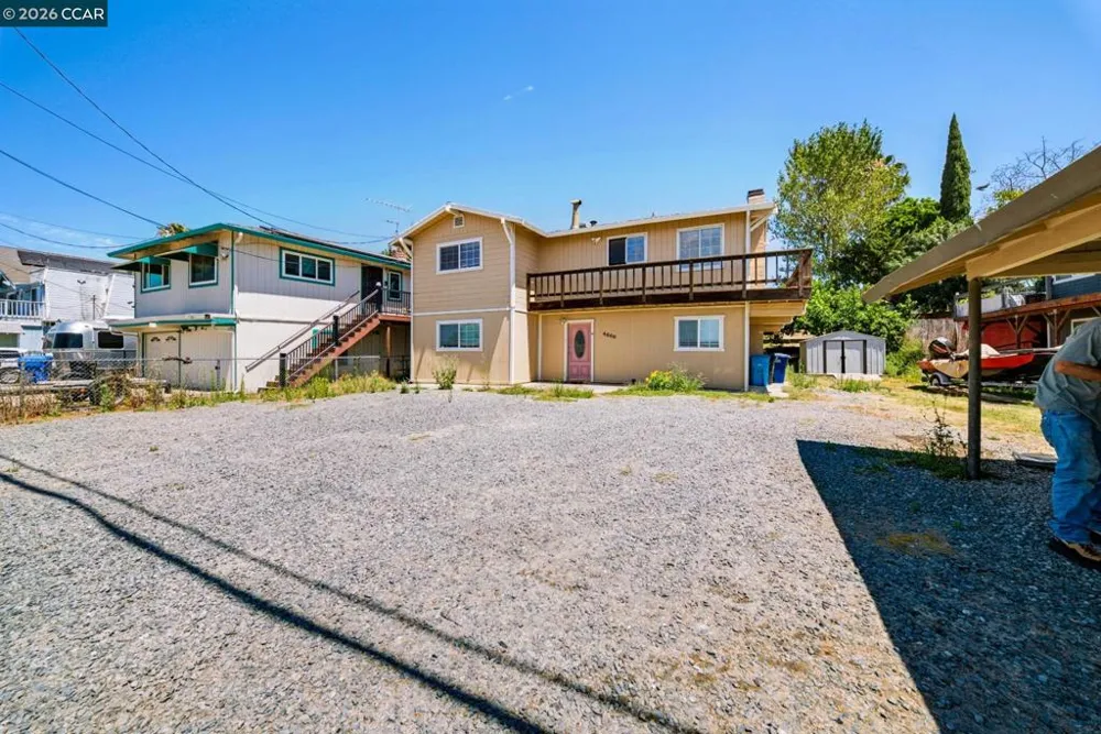 4600 Sandmound Oakley, CA 94561
