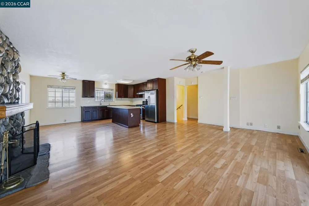 4600 Sandmound Oakley, CA 94561