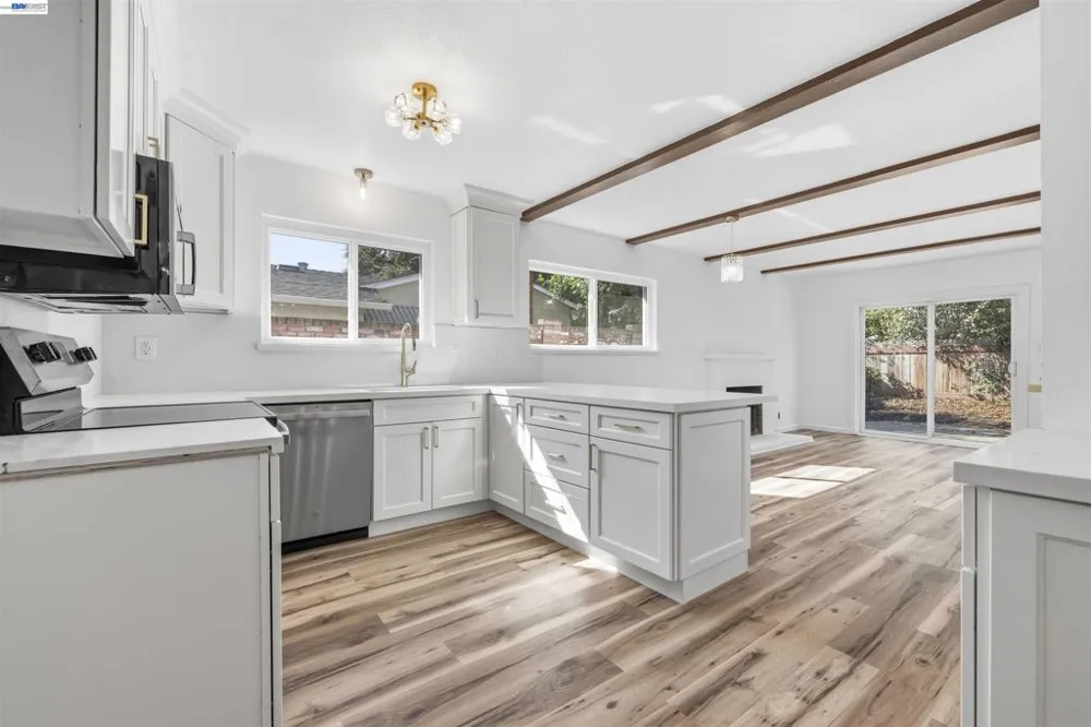 1859 Lynwood Dr Concord, CA 94519