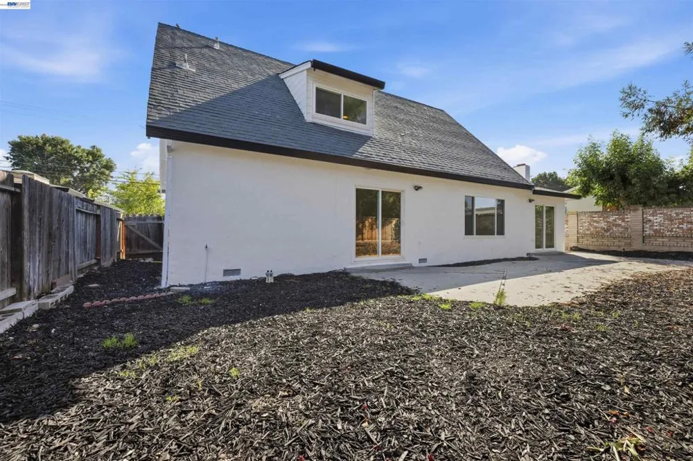 1859 Lynwood Dr Concord, CA 94519
