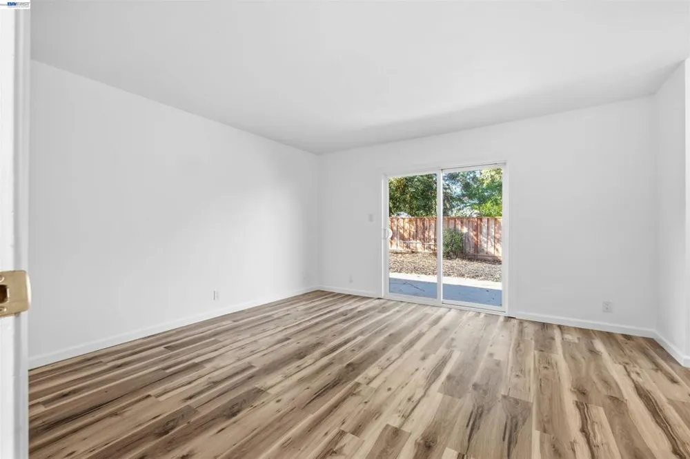 1859 Lynwood Dr Concord, CA 94519