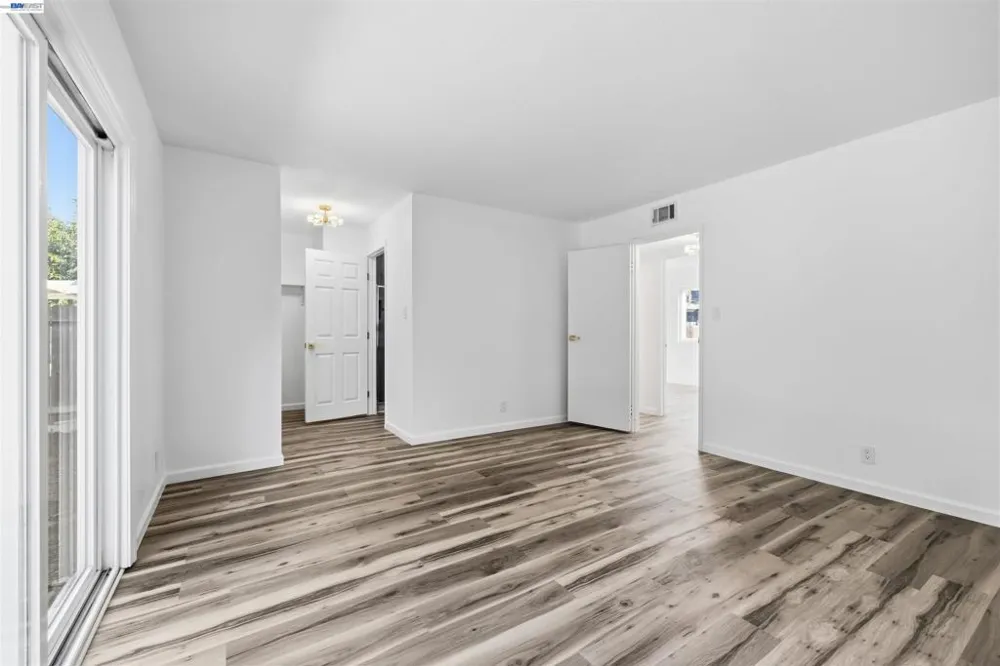 1859 Lynwood Dr Concord, CA 94519