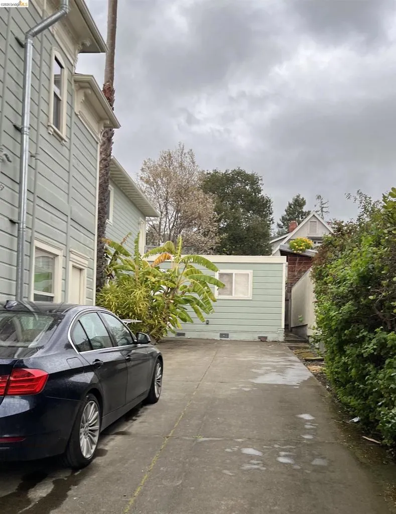 1423 OXFORD ST Berkeley, CA 94709