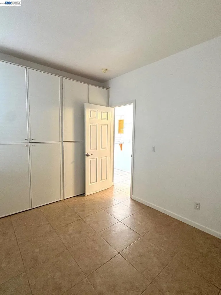 13900 Pinecrest St Lathrop, CA 95330